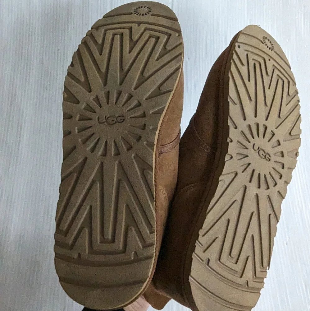 UGG Maksim Men's Cozy Fur lined Lace-up Chukka Ankle Boots Size 13b Hu